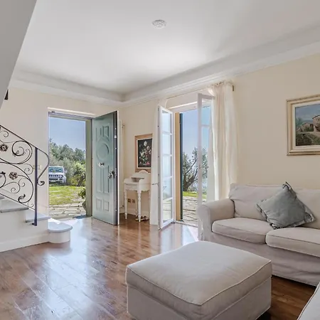 Semesterbostad Awesome In With Wifi Pieve Ligure